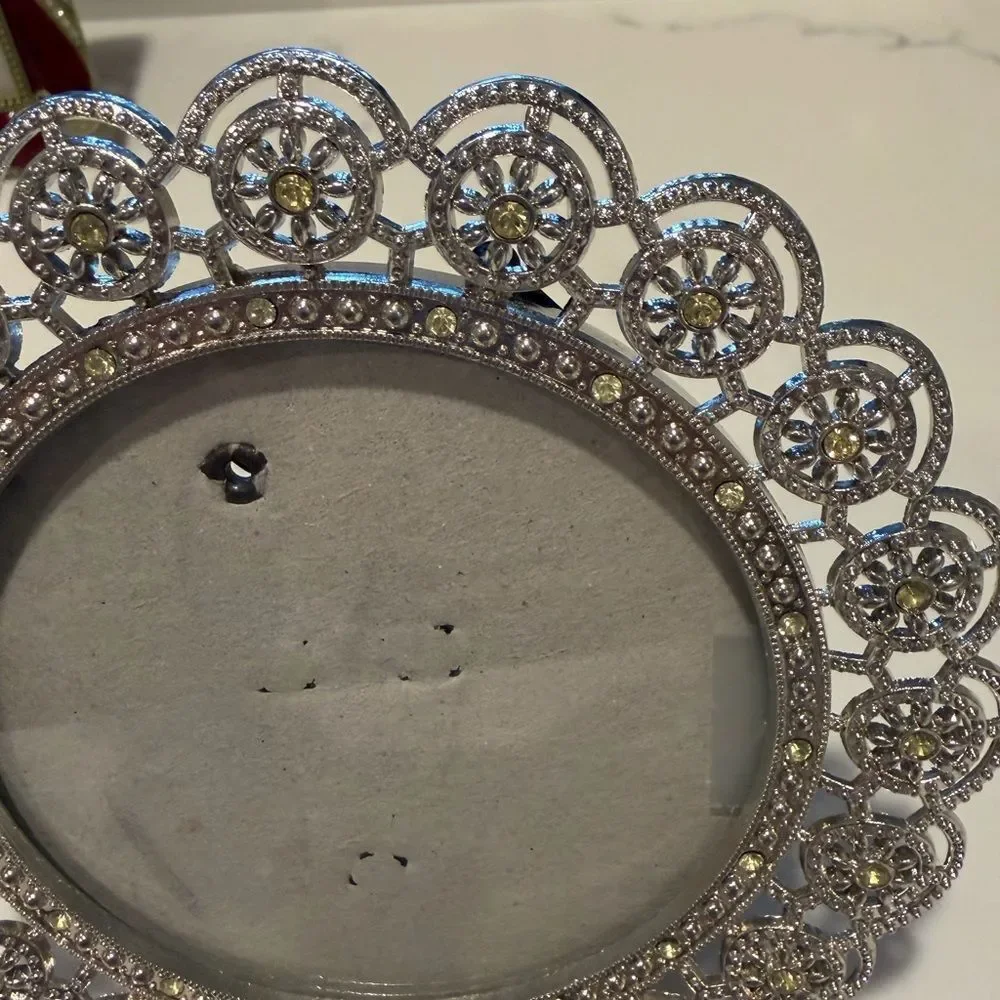 Decorative Silver Floral Round Picture Frame with Crystal Accents